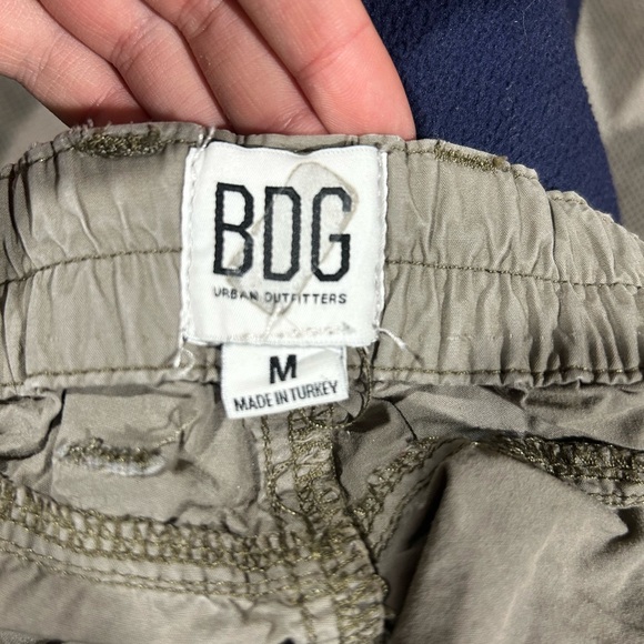 BDG Women's Cargo Shorts in Gray - Picture 5 of 5